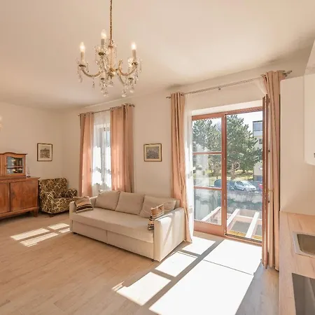 Musik - Historical Apartments, Baden