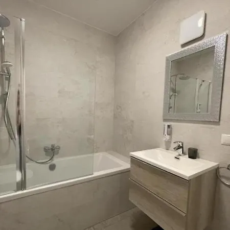 Musik - Historical Apartments, * Baden