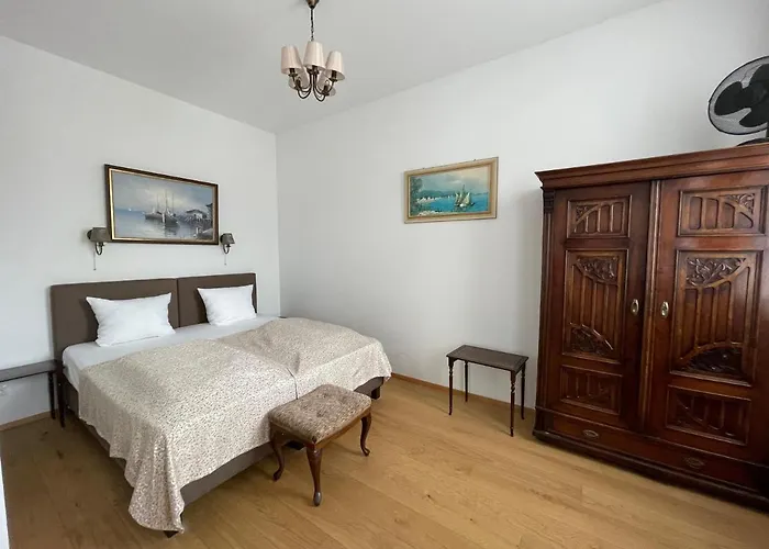 Musik - Historical Apartments, * Baden