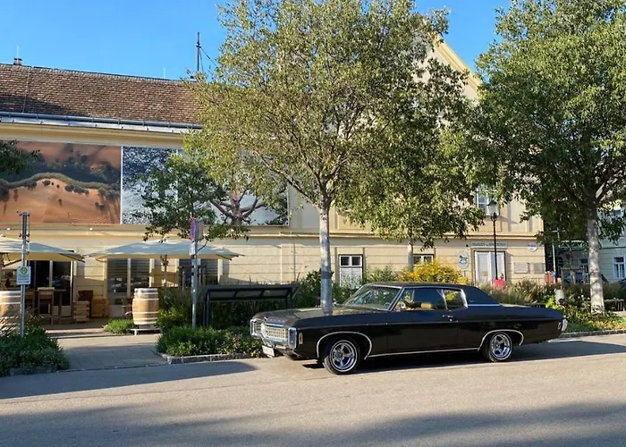 Musik - Historical Apartments, Apartment