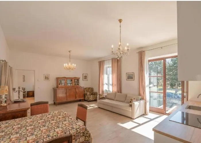 Musik - Historical Apartments, Baden