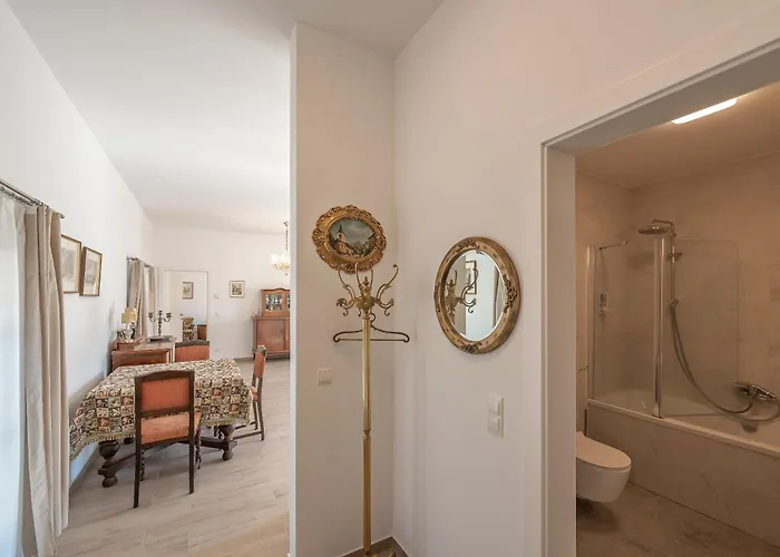 Musik - Historical Apartments, Apartment *